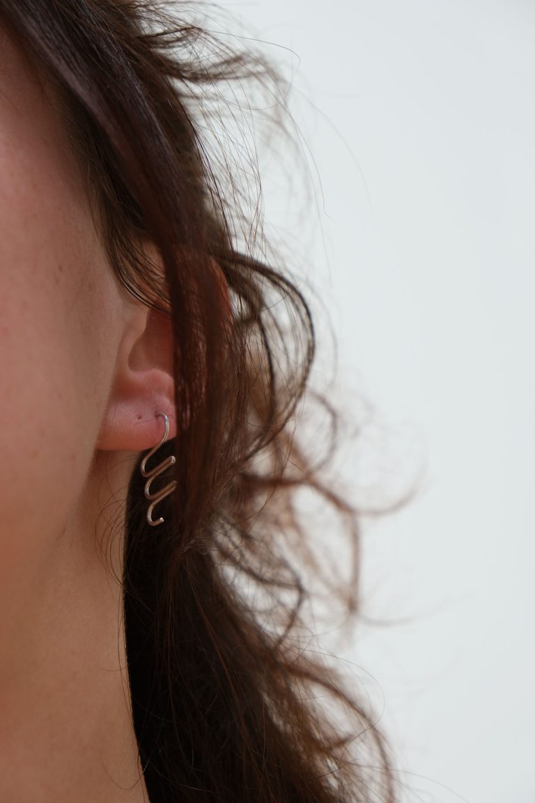 Lou Sautreau, collection Caractère. Des pièces mouvantes et colorées