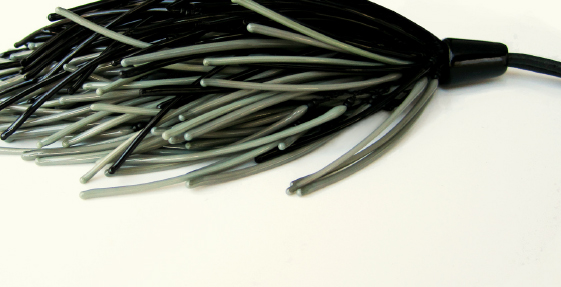 Nathalie Tisserand glass textile , une cascade de couleurs