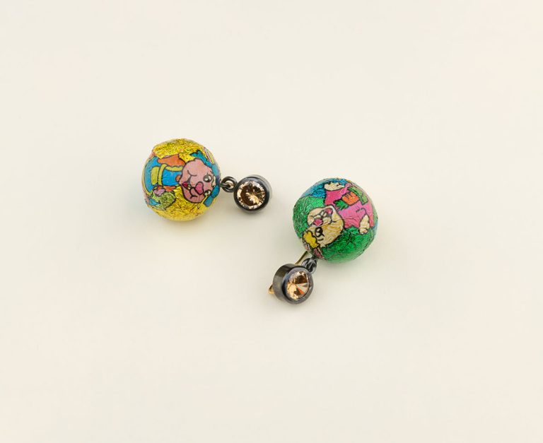 Earrings. Just married Catarina Silva 2023 Eggsquisite