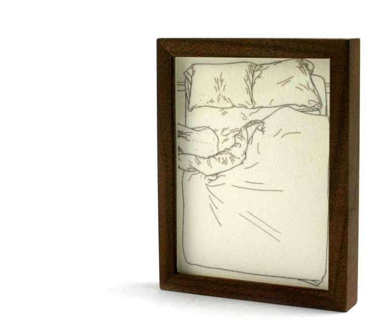 Melanie Bilenker broche