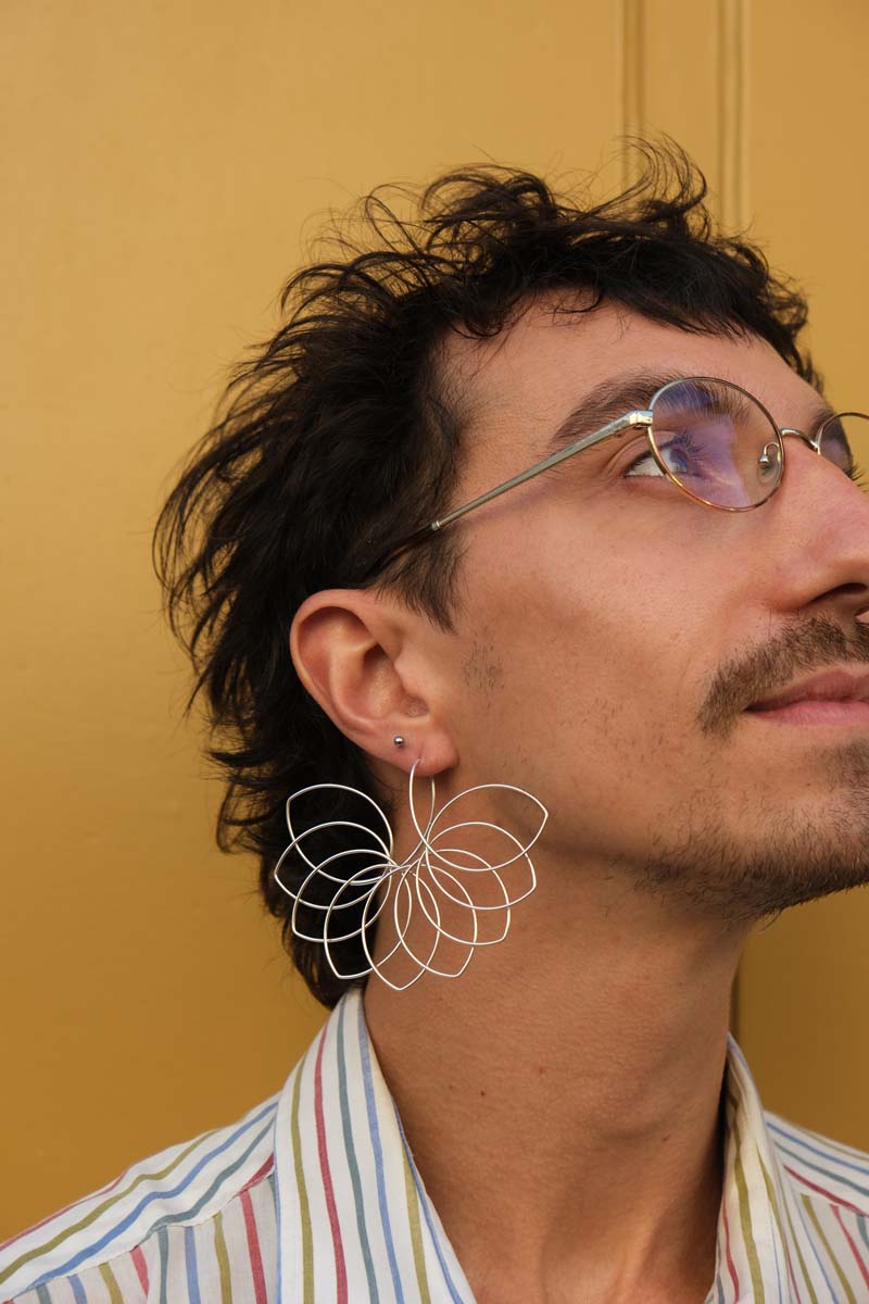 Boucles Hannah Tomoko lotus argent E-Linea-2-918b